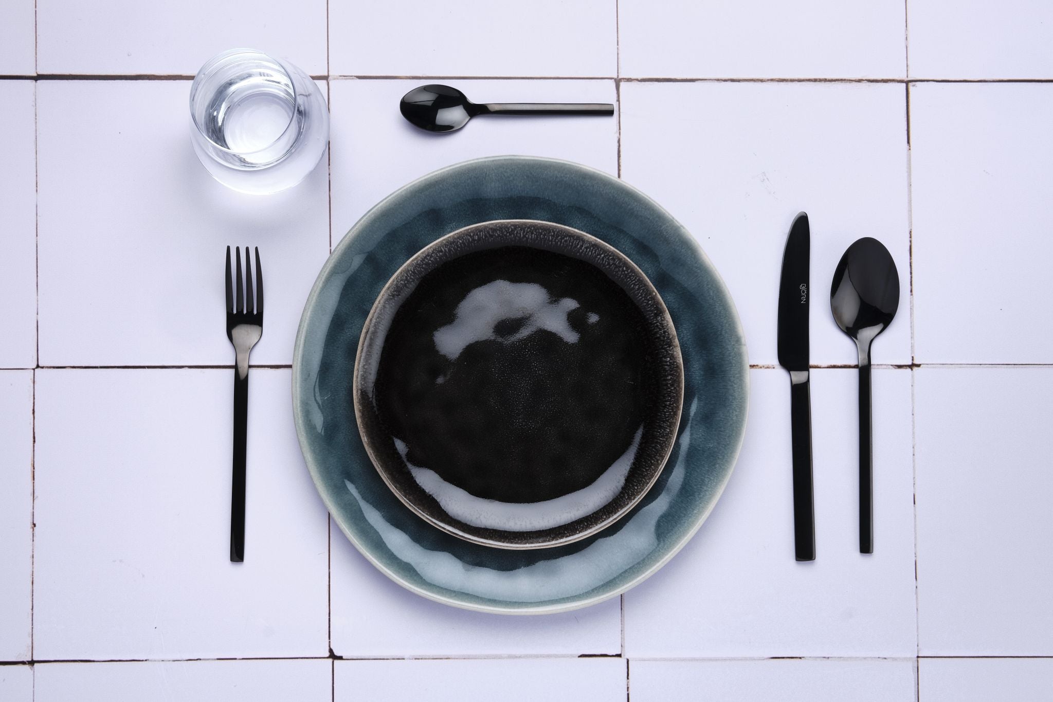 Set posate EMUND 24 pezzi - Nero