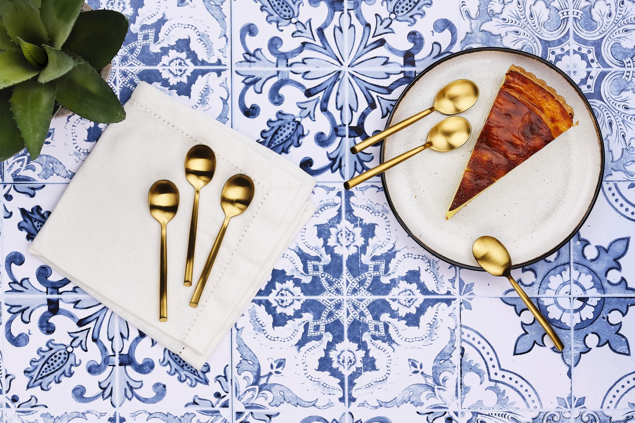 Coffret 6 petites cuillères KNUT - Gold