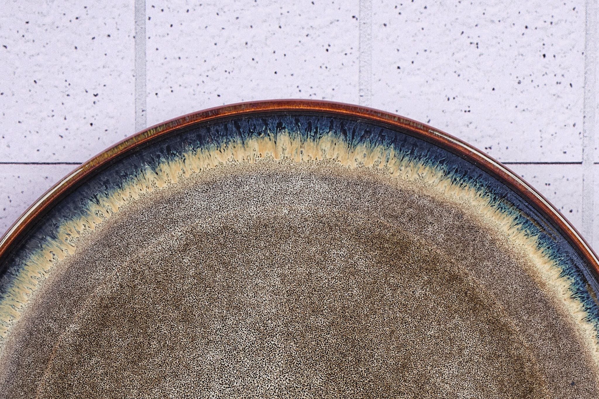 GENESIS serving tray Ø33cm - Basalt