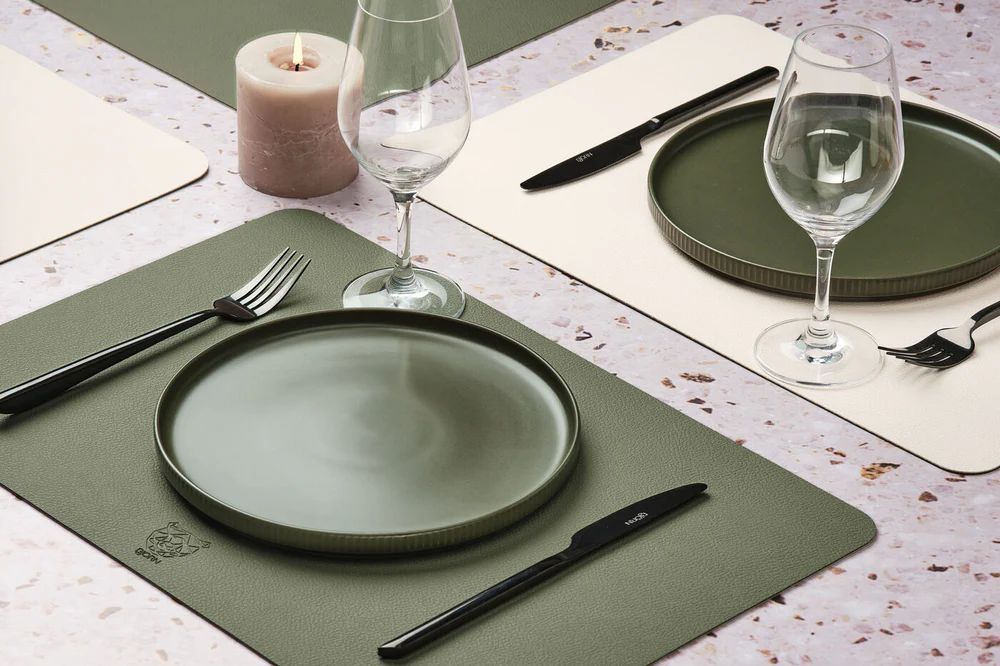 Wendbares Tischset "rechteckig" - recyceltes Leder - 6 tlg. - Creme/Grün