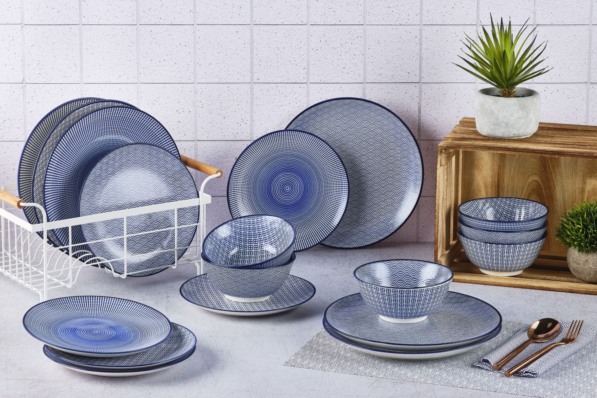 Geschirr-Set PATTERN - 18 tlg. - Dunkelblau