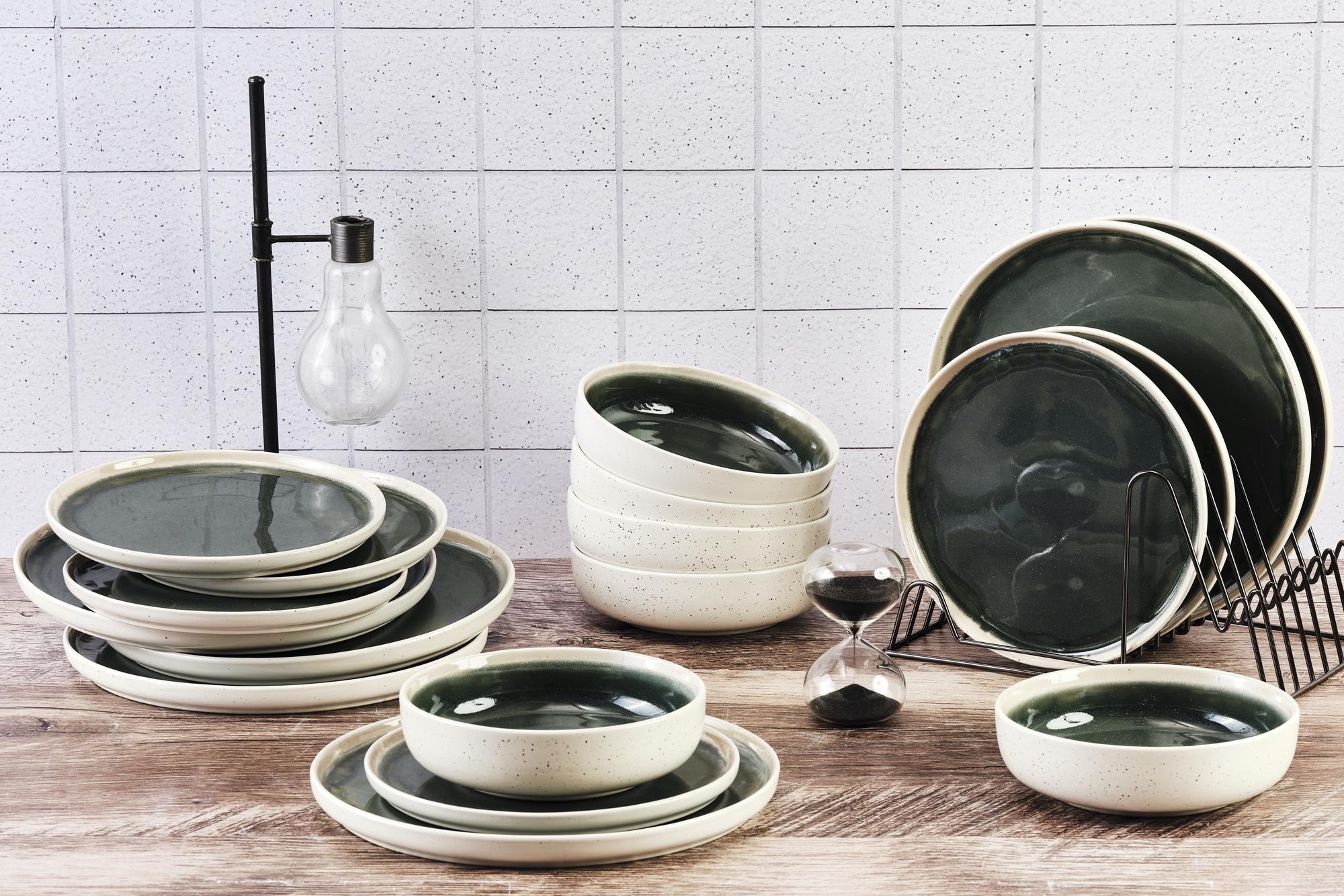 Geschirr-Set OXYGEN - 18 tlg. - Grün