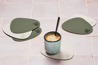 Sottobicchiere curva reversibile - 6 pezzi - Pelle riciclata bianco crema e verderame