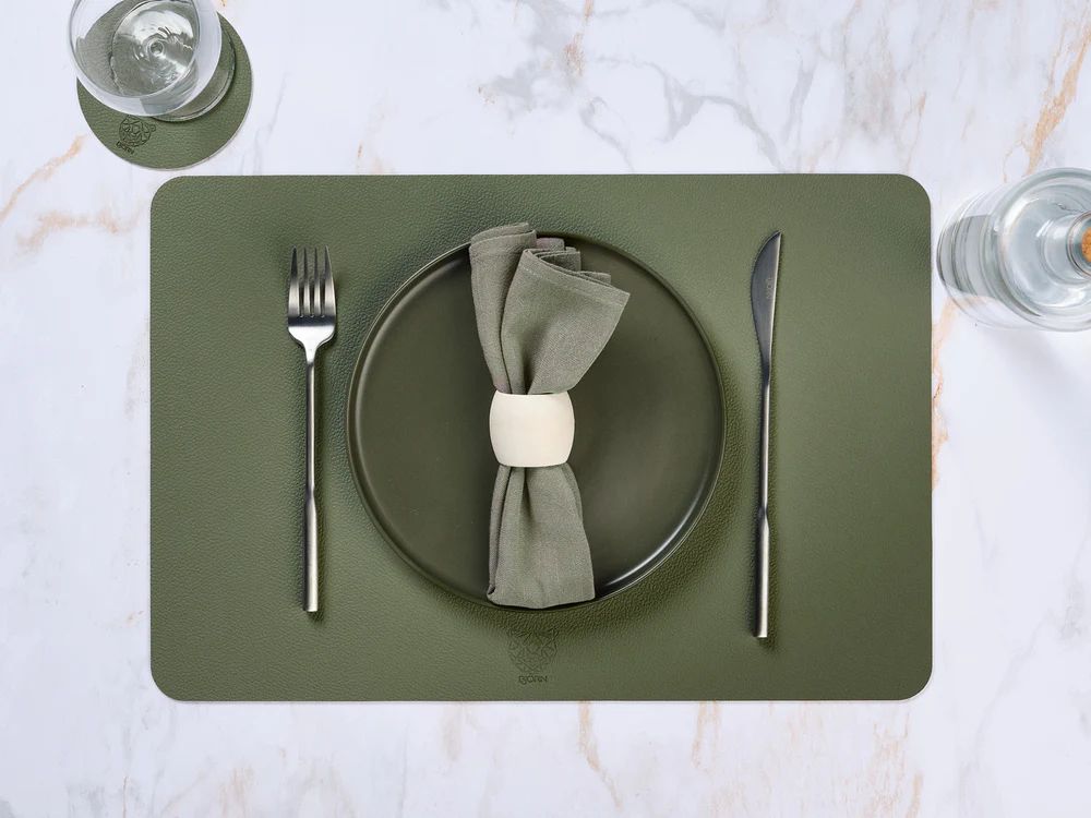 Reversible rectangular placemat - 6 pieces - Creamy white and verdigris recycled leather