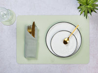 Tovaglietta rettangolare reversibile - 6 pezzi - Pelle riciclata rosa pallido e verde pallido